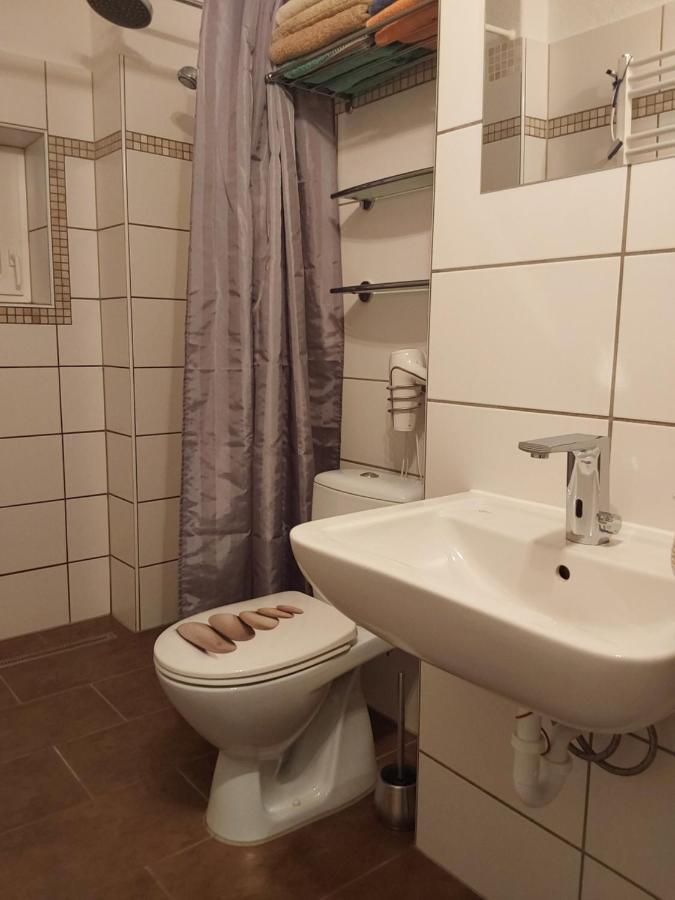 Appartement Kleines Zuhause à Magdebourg Extérieur photo