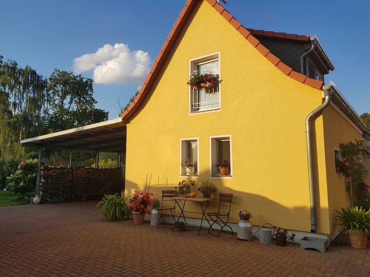 Appartement Kleines Zuhause à Magdebourg Extérieur photo